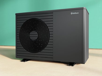 Die neue Wärmepumpe aroTHERM plus von Vaillant, die sich flexibel aufstellen lässt.