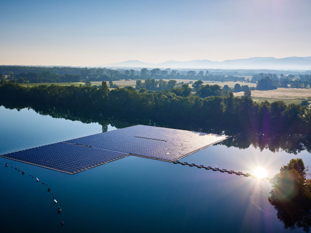 Schwimmende Photovoltaikanlage in Renchen