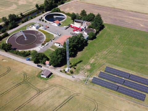 Teaser PV-Anlage neben der Kläranlage in Schemmerhofen